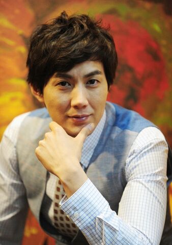 Archivo:Ryu Jin.jpg