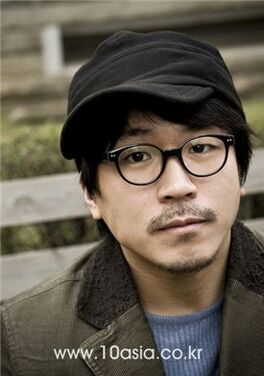 Yang-Ik-Joon-01