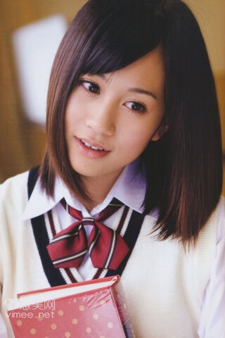 Archivo:Maeda Atsuko5.jpg