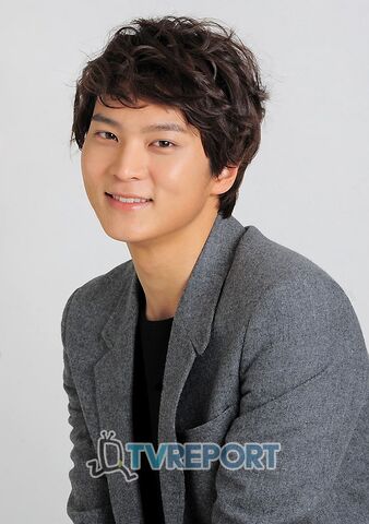 Archivo:Joo Won4.jpg