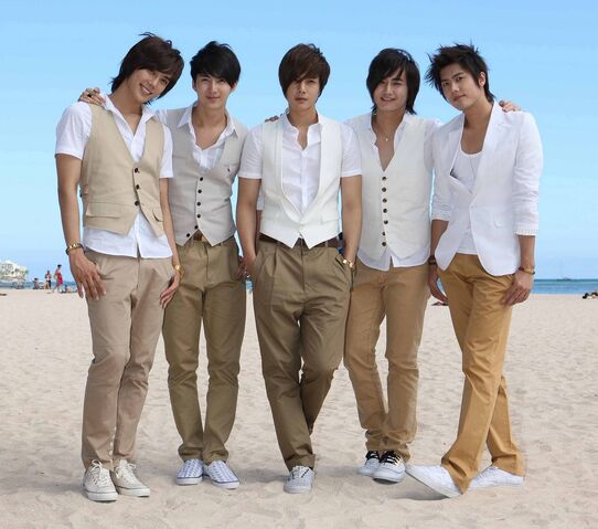 Archivo:SS501 (8).jpg