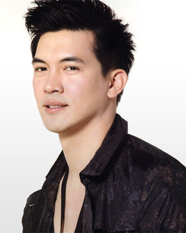 Archivo:Ken Theeradej Wongpuapan.jpg