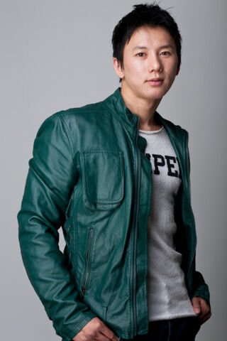 Archivo:Kwon Hyuk.jpg