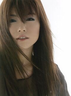 Shimatani Hitomi1.jpg