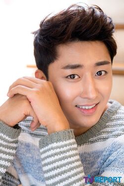 Son Ho Joon38