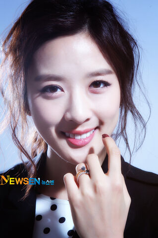 Archivo:Lee Chung Ah18.jpg