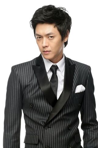 Archivo:Kim Heung Soo.jpg