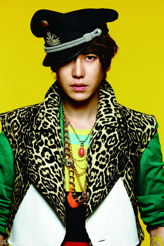 Archivo:500KYUHYUN5JIB.jpg