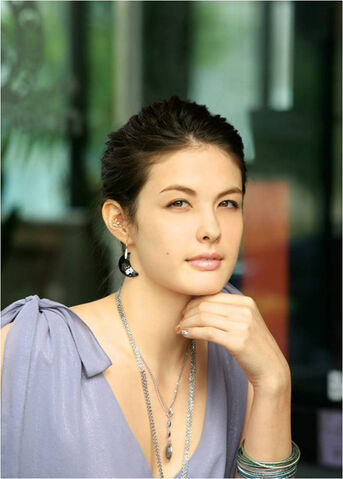Archivo:Kim Deanna8.jpg