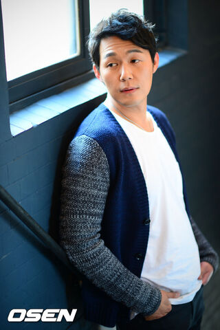 Archivo:Park Sung Woong20.jpg