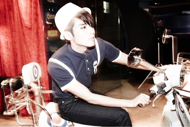 Archivo:Ryeo Wook5.jpg
