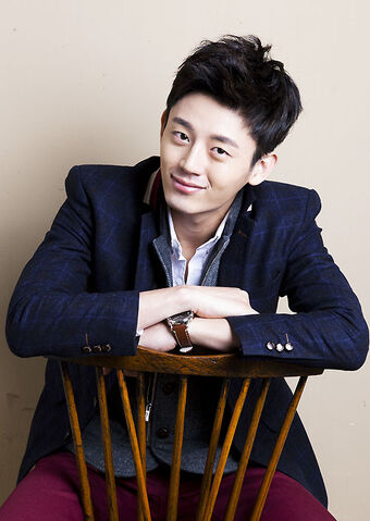 Archivo:Lee Ji Hoon (1988).jpg