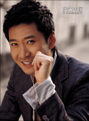 Archivo:Zhou Jie3.jpg