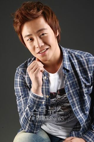 Archivo:Kim Gun.jpg