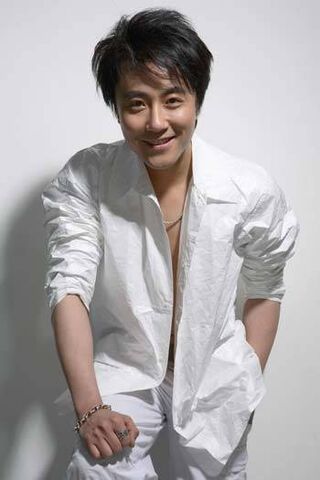 Archivo:Zhao Yang3.jpg