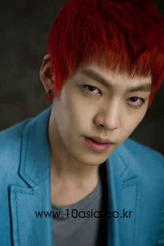 Archivo:Kim Hyun Joong (1989)11.jpg