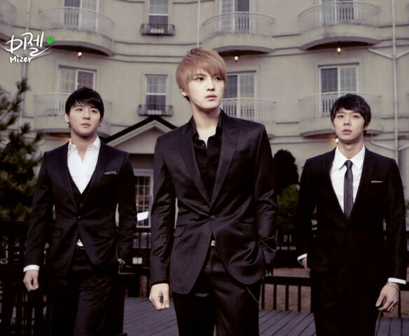 Archivo:Jyj-music-essay-9.jpg