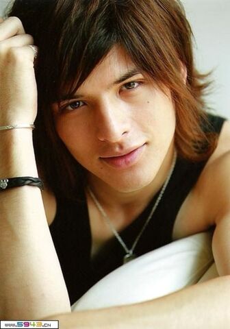Archivo:Shirota Yu20.jpg