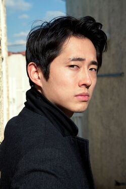 Steven Yeun007.jpg