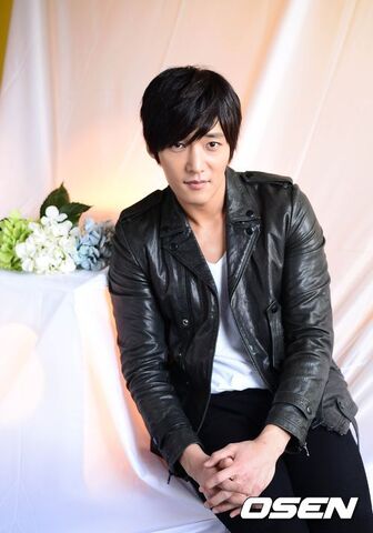 Archivo:Choi Jin Hyuk22.jpg
