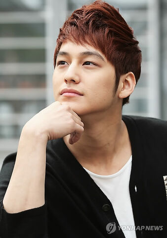 Archivo:Kim Bum37.jpg