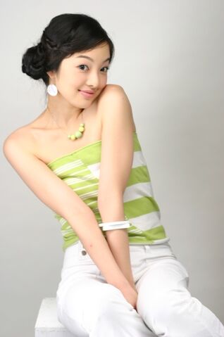Archivo:Hwang Bo Ra3.jpg