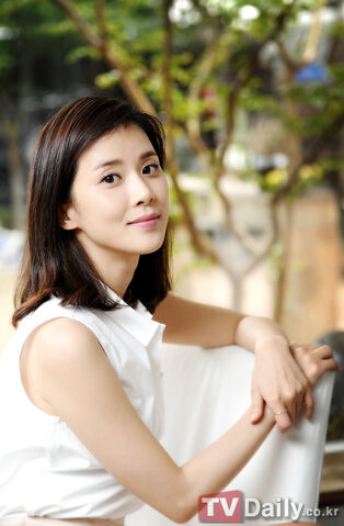 Archivo:Lee Bo Young17.jpg