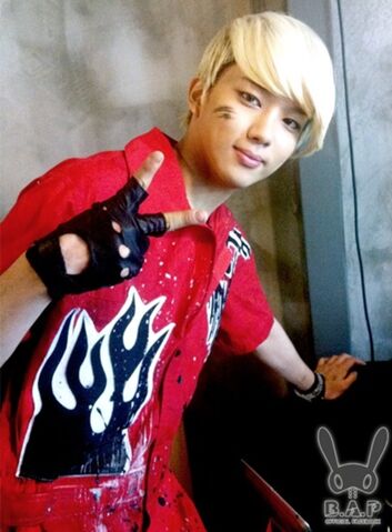 Archivo:405px-YOUNGJAE4.jpg
