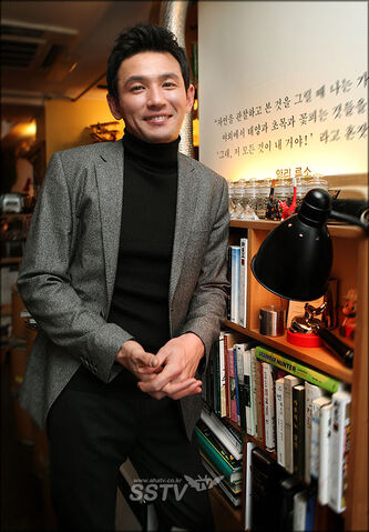 Archivo:Hwang Jung Min9.jpg