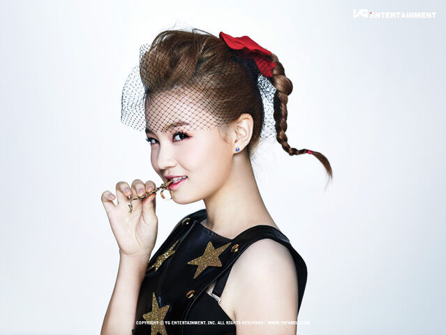Archivo:Lee-hi-1st-single-1-2-3-4-lee-ha-yi-32677158-874-656.jpg