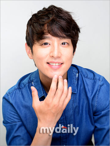 Archivo:Kwon Yul6.jpg