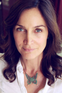 Carrie-Anne Moss Actress