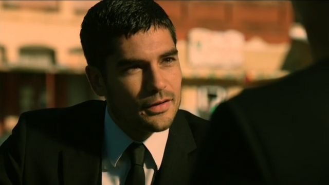 File:Seth 1x02.png