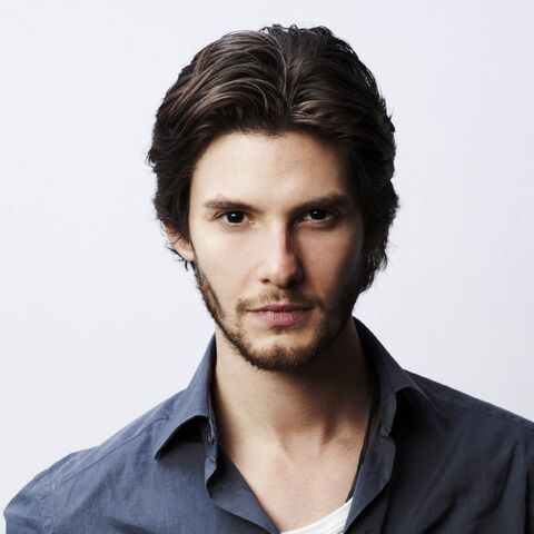 File:Ben-Barnes-Aktor-Brunette-Handsome-Man-2048x2048.jpg