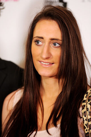 File:Lauren+Socha+South+Bank+Sky+Arts+Awards+Arrivals+7MgXZnjhwSFl.jpg