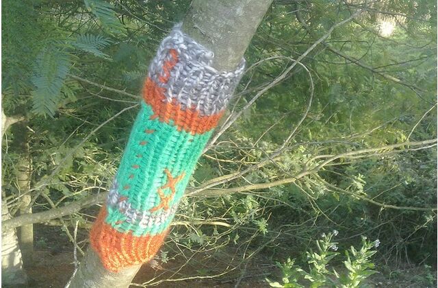 File:Yarnbombing4.jpg