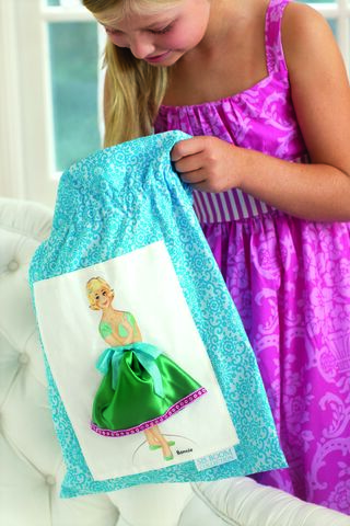 File:Chloe Paper Doll Bag.jpg