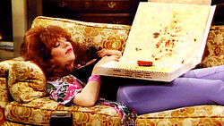 Peggy – Couch-2