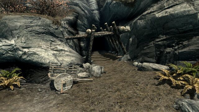 File:RedbellyMineEntrance.jpg