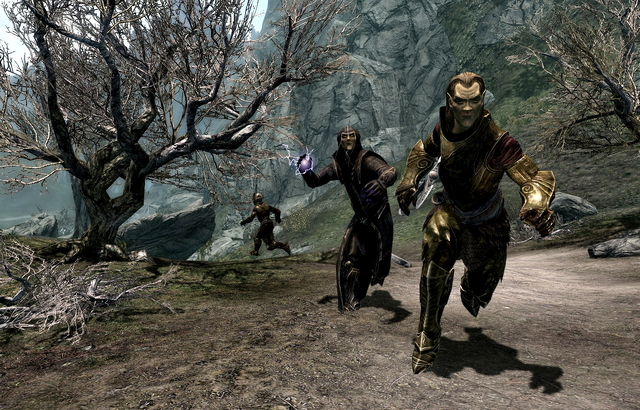 File:Thalmor Justiciar Attacking.png