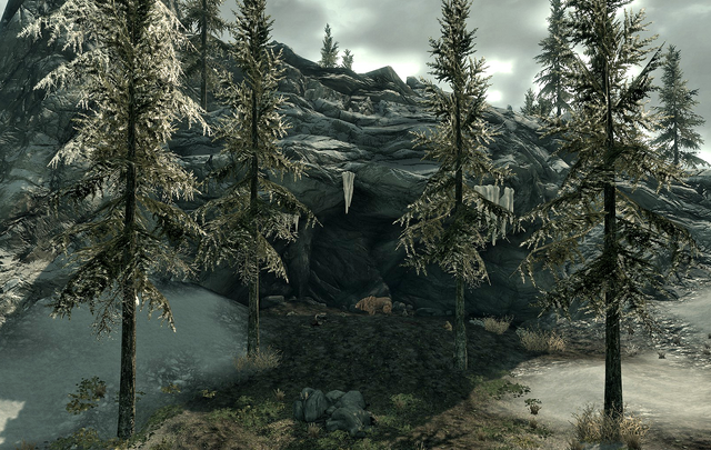 File:Pinemoon Bear Lair.png