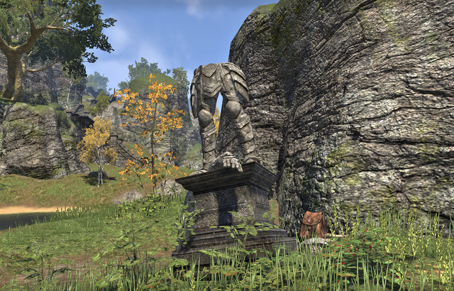 File:Forgotten Statue.png