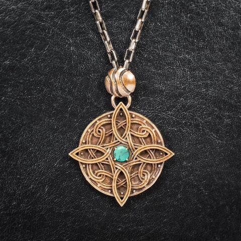 File:Etc-jewelry-es-amuletofmara-updated.jpg