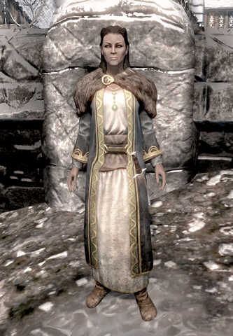 File:Noble woman.png
