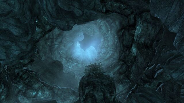 File:Utteringhillscave.jpg