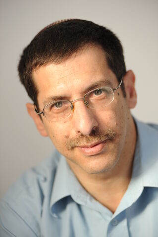 קובץ:Uri Orbach.jpg