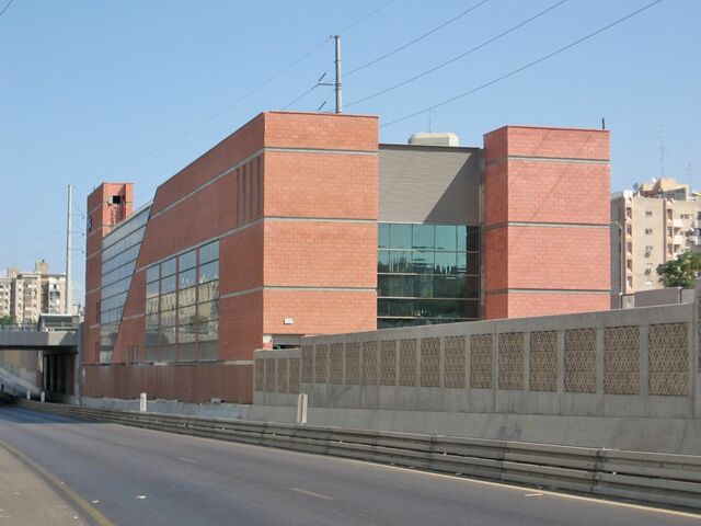 File:Bat Yam Yoseftal.jpg