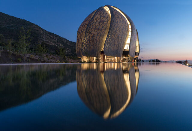 File:Hariri-pontarini-architects-bahai-temple-of-south-america-santiago-chile-designboom-01.jpg