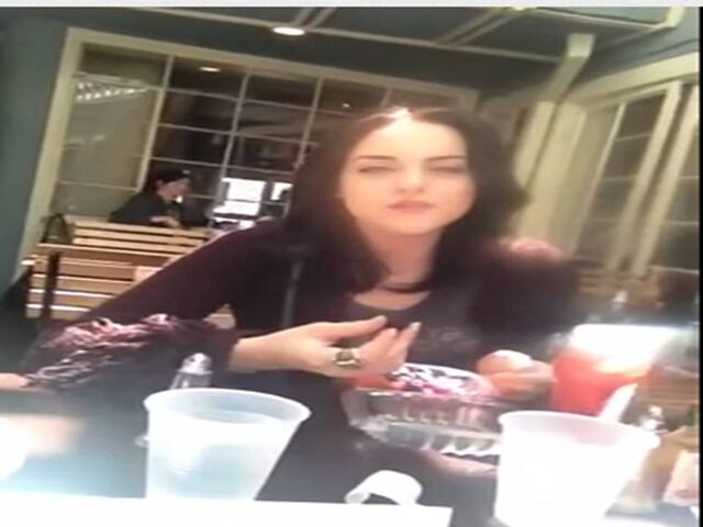 File:LizGblackberry.jpg