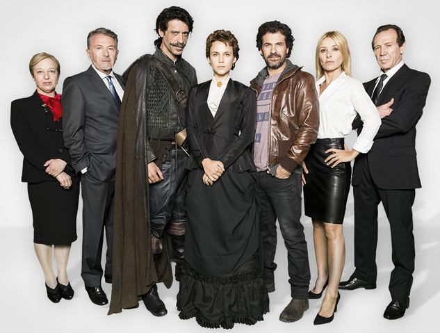 Archivo:Reparto principal.png